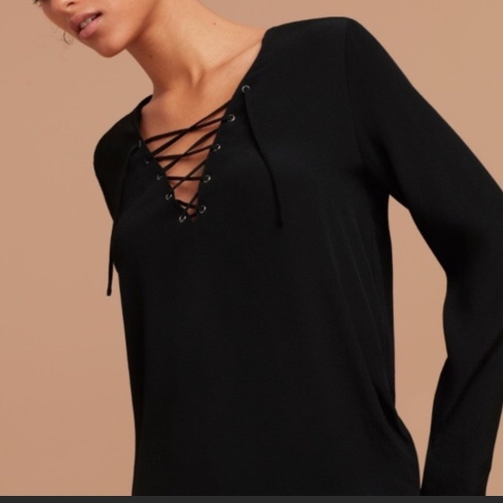ARITZIA Wilfred Free Redling Lace Up Blouse